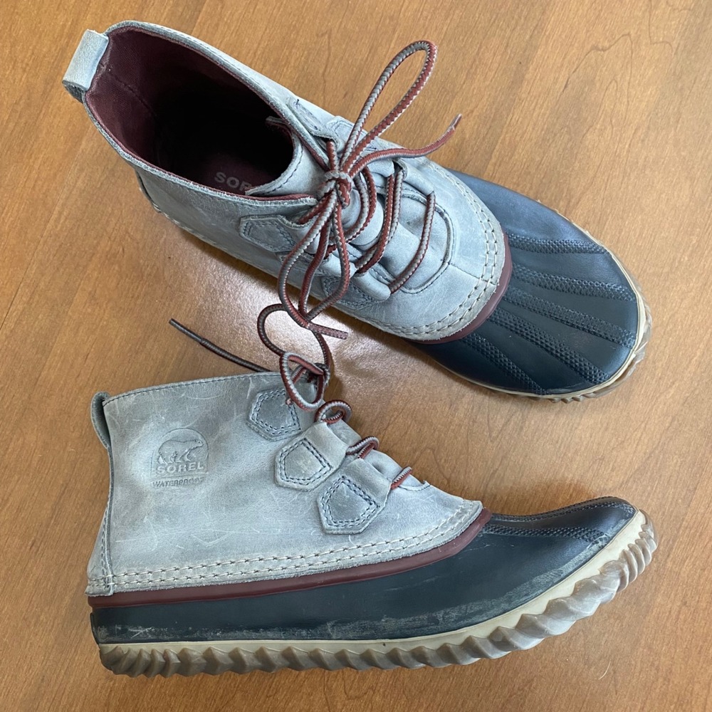 Sorel Out N About Leather Duck Boots Quarry Grey Black Waterproof NL2133-052 8.5